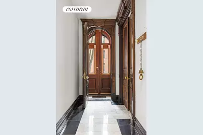 154A Hicks Street, New York City, NY 11201 - Photo 9