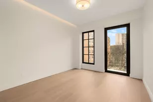 303 W 113th St, New York City, NY 10026 - Photo 19