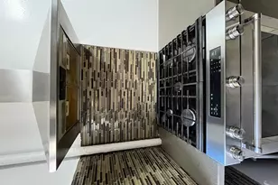 551 W 160th St, New York City, NY 10032 - Photo 5