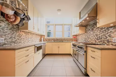 162 Hoyt Street, New York City, NY 11217 - Photo 3