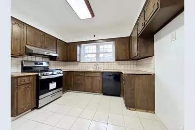 82-04 188th Street #HOME, New York City, NY 11423 - Photo 7