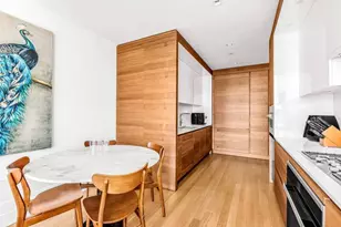 252 E 57th St, New York City, NY 10022 - Photo 5