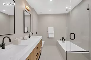 24 Huntington St, New York City, NY 11231 - Photo 13