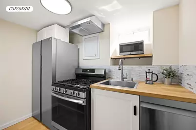 10 Jackson Place, New York City, NY 11215 - Photo 17