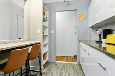 180 Van Cortlandt Park S #6J, New York City, NY 10463 - Photo 19