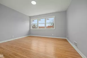 12-10 151st Pl, New York City, NY 11357 - Photo 9