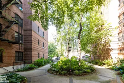 3840 Greystone Avenue #5L, New York City, NY 10463 - Photo 19