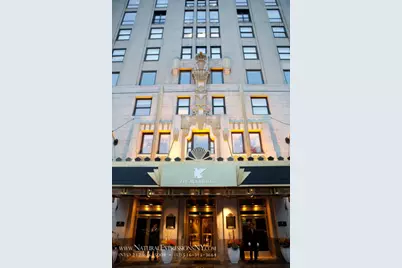 160 Central Park S #3401, New York City, NY 10019 - Photo 21