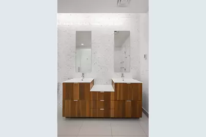 20 Vanderbilt Avenue, New York City, NY 11205 - Photo 9