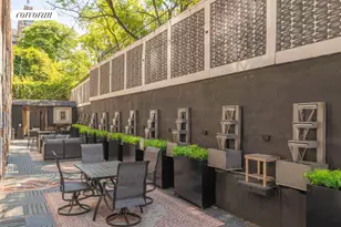 1 Beekman Pl, New York City, NY 10022 - Photo 3