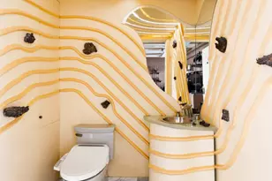 1 Beekman Pl, New York City, NY 10022 - Photo 11