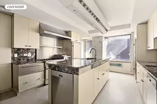 1 Beekman Pl, New York City, NY 10022 - Photo 11