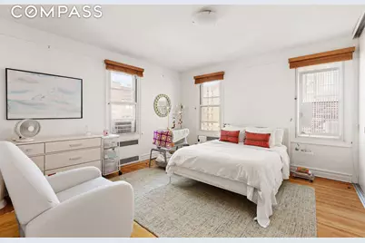 35-05 72nd Street #4E, New York City, NY 11372 - Photo 5