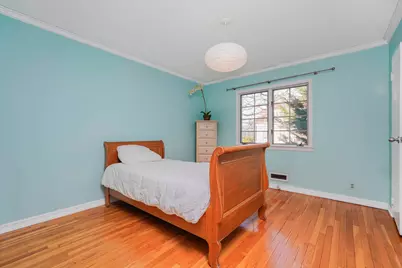 333 Mayfair Drive N, New York City, NY 11234 - Photo 27