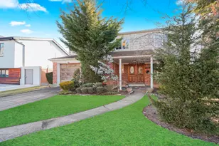 333 Mayfair Dr N, New York City, NY 11234 - Photo 3