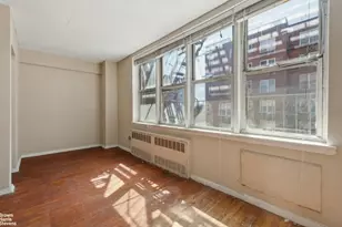 94-11 59th Ave, New York City, NY 11373 - Photo 5