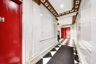 106 W 13th St, New York City, NY 10011 - Photo 9