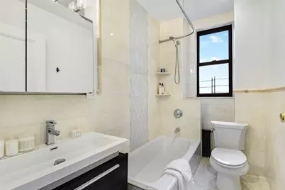 64 E 86th Street #11A, New York City, NY 10028 - Photo 9
