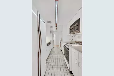 135 W 70th Street #1C, New York City, NY 10023 - Photo 15