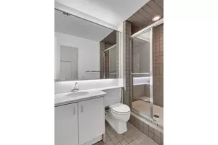 135 W 70th St, New York City, NY 10023 - Photo 15
