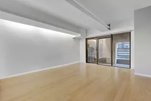 135 W 70th St, New York City, NY 10023 - Photo 7