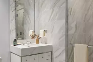 138 E 50th St, New York City, NY 10022 - Photo 7