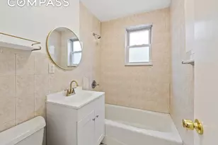 1961 Wallace Ave, New York City, NY 10462 - Photo 29