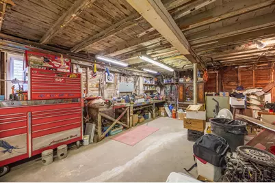 803 Cross Bay Boulevard, New York City, NY 11693 - Photo 33