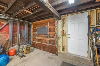 803 Cross Bay Boulevard, New York City, NY 11693 - Photo 29