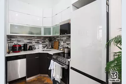 378 S 3rd Street #1, New York City, NY 11211 - Photo 3