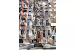 237 E 54th St, New York City, NY 10022 - Photo 3