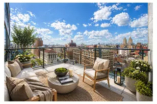 212 W 72nd St, New York City, NY 10023 - Photo 1
