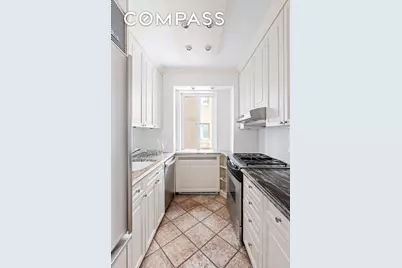 135 E 71st Street #9D, New York City, NY 10021 - Photo 5