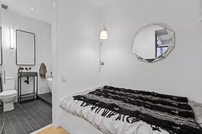 250 Mercer Street #B904/05, New York, NY 10012 - Photo 19