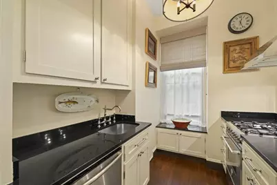 550 Park Avenue #16AE, New York City, NY 10065 - Photo 5