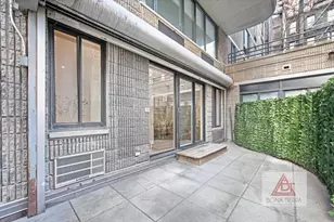 309 E 49th St, New York City, NY 10017 - Photo 9