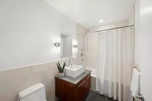 517 W 46th St, New York City, NY 10036 - Photo 5