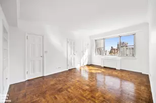 201 E 62nd St, New York City, NY 10065 - Photo 9