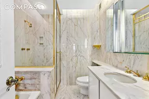 530 E 76th St, New York City, NY 10021 - Photo 13