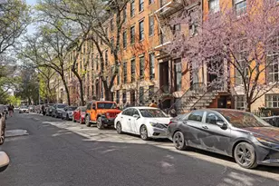 322 W 22nd St, New York City, NY 10011 - Photo 9