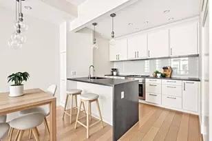 160 E 22nd St, New York City, NY 10010 - Photo 3