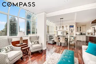310 E 46th St, New York City, NY 10017 - Photo 3