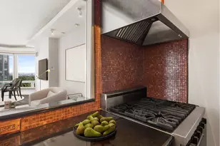 301 W 57th St, New York City, NY 10019 - Photo 5