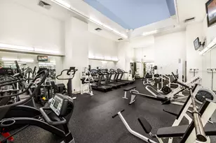 301 W 57th St, New York City, NY 10019 - Photo 13