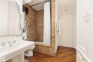 1016 5th Ave, New York City, NY 10028 - Photo 7