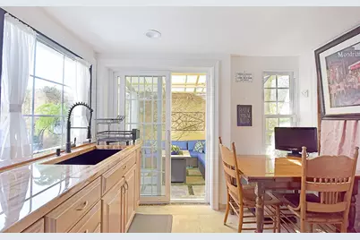 34 Fort Charles Place, New York City, NY 10463 - Photo 23