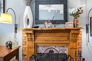 215 St Johns Pl, New York City, NY 11217 - Photo 11