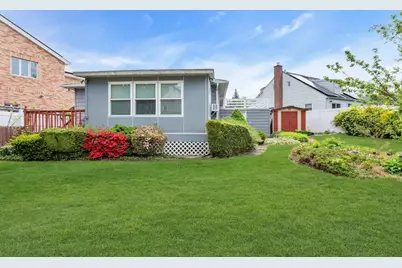 38-02 254th Street, New York City, NY 11363 - Photo 5