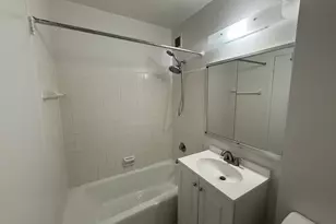 2025 Broadway, New York City, NY 10023 - Photo 5