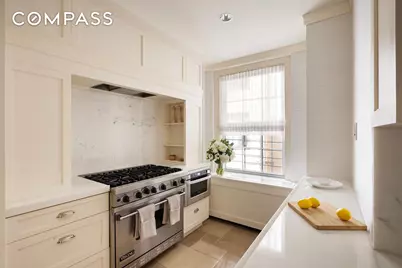 40 E 66th Street #9A, New York City, NY 10065 - Photo 5